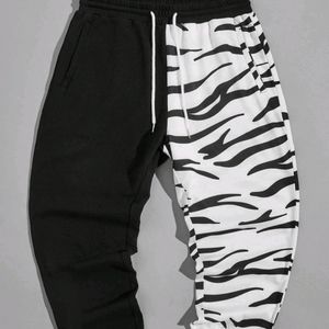 (Outfit) Men's Zebra Print Joggers & Shirt